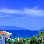 Giannis House 2 Minutes Walk To The Peroulia *