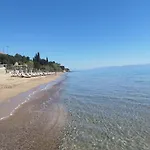 Giannis House 2 Minutes Walk To The Peroulia * Κόμποι